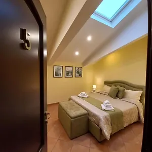 La Gemma Guest house